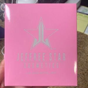 Jeffree Star LED star selfie light